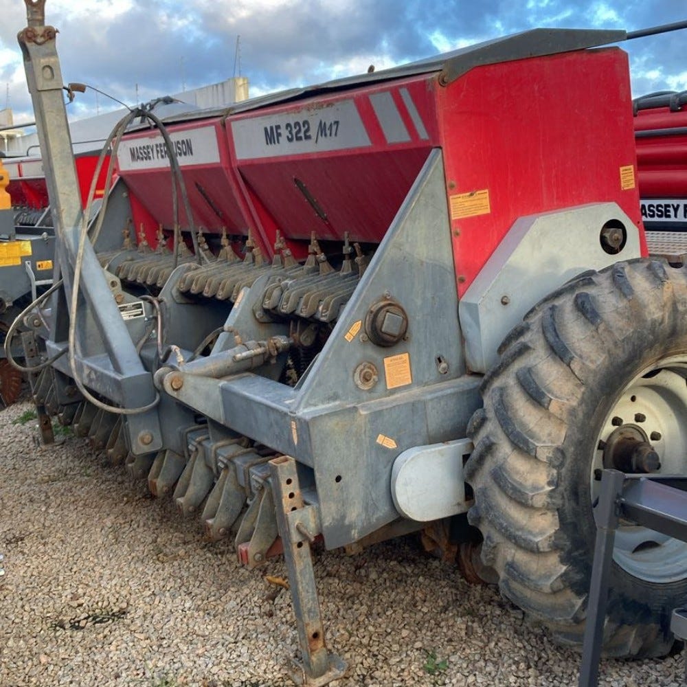 Plantadeira MF322 Massey Ferguson – 22L de 17cm Ano 2010