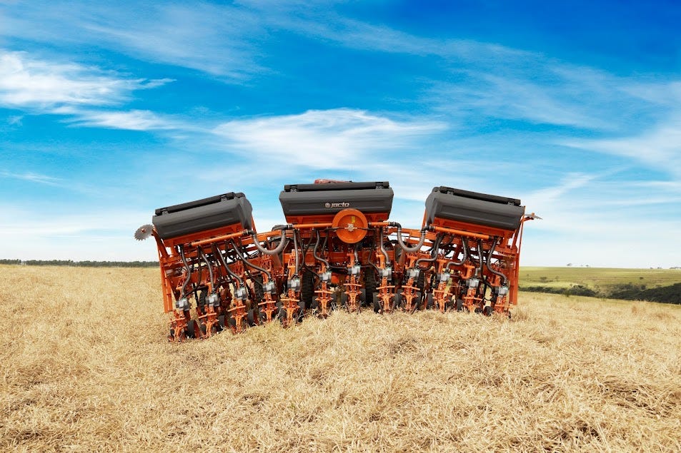 Plantadeira Jacto Meridia 200 – 11 a 15 Linhas 225CV | E-agro