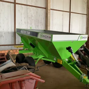 Distribuidor de Calcário Master 7500 Piccin